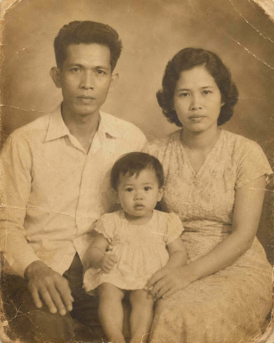 Sebelum - Restorasi foto lama